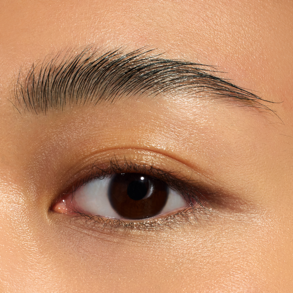 FIX IT LIKE A PRO TRANSPARENT BROW FIXING GEL - Image 6
